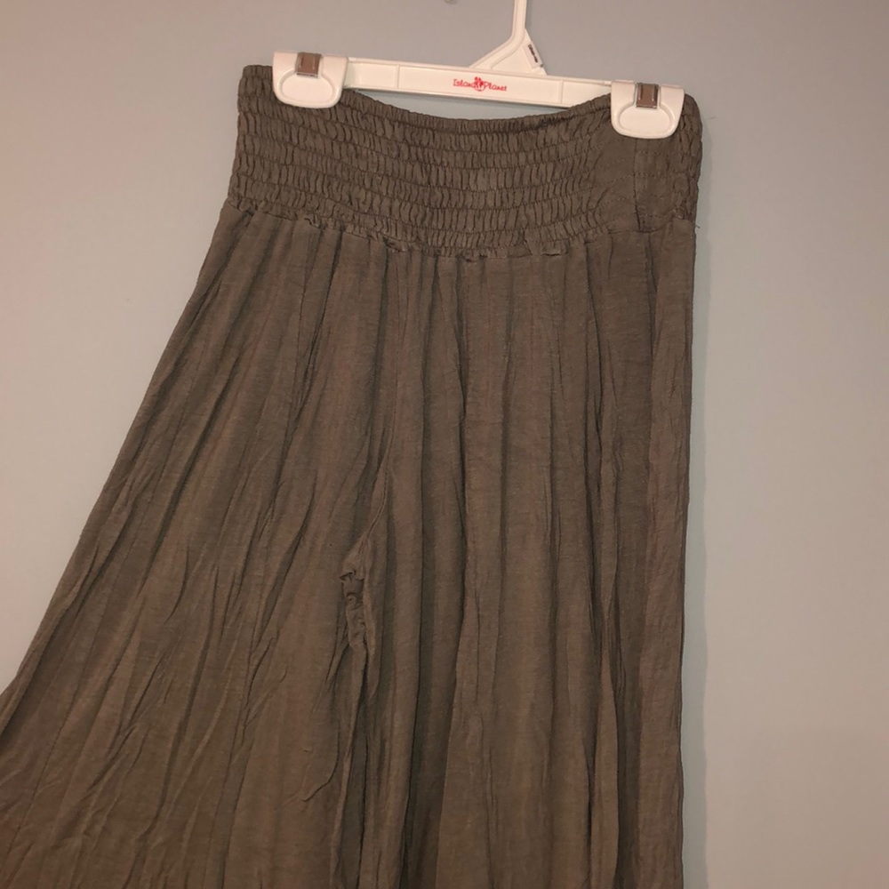 Loose Gray Yoga Pants!